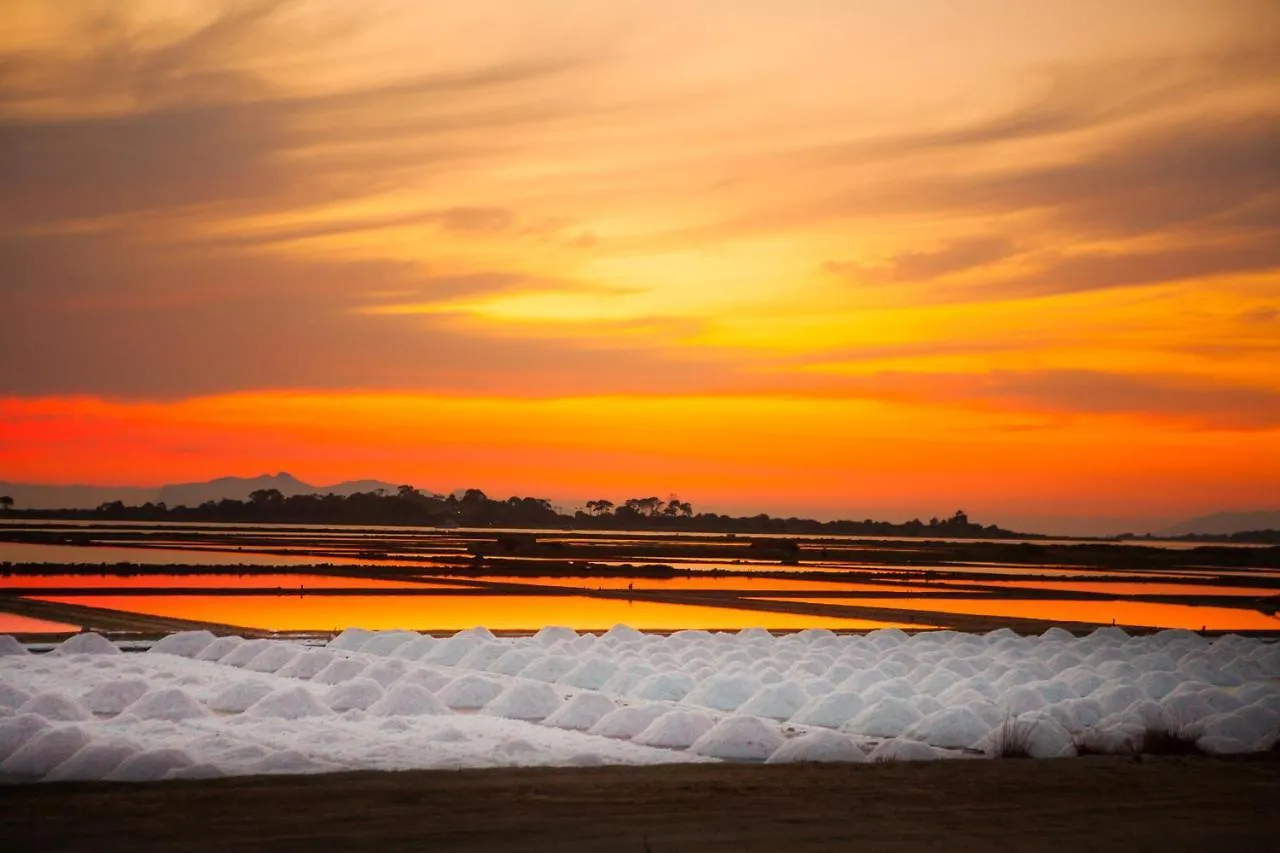 Bed & Breakfast - Vista Egadi - Bed and Breakfast Torre Nubia